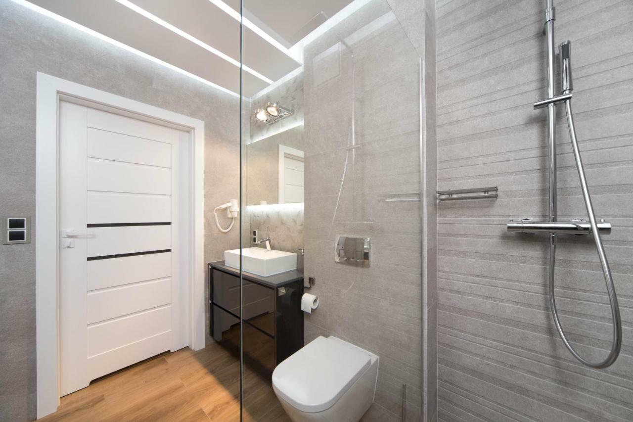 Nowoczesne Apartamenty W Centrum Krakowa Ngoại thất bức ảnh
